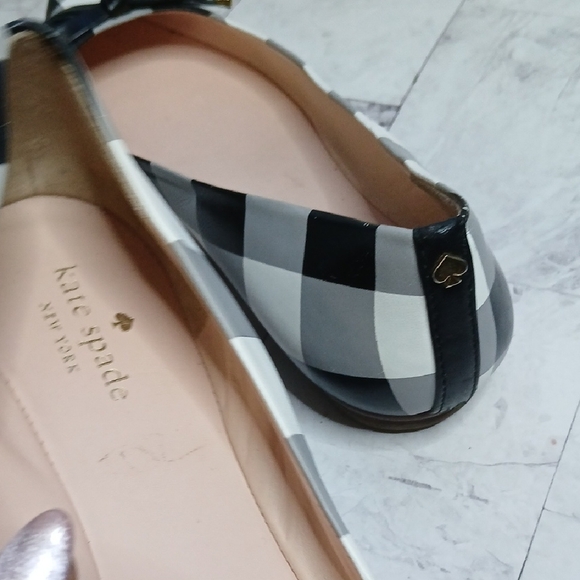 Kate Spade Monochrome Checkered Flats with Bow - Picture 4 of 6